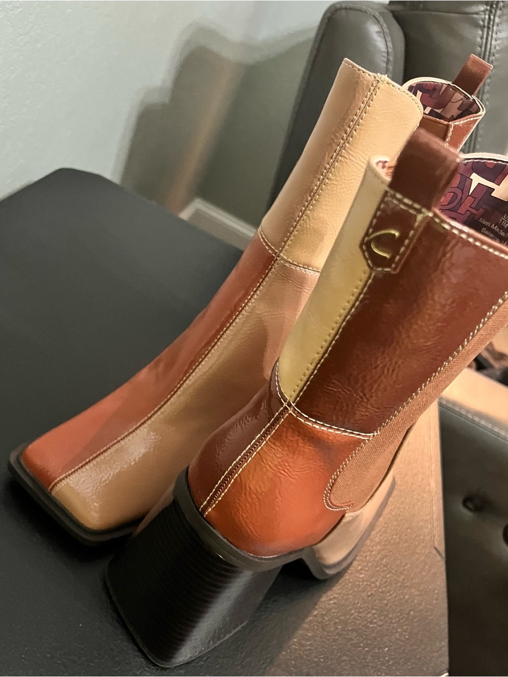 NWOB Sam Edelman Womens Two-Tone Brown Tan block Heeled Boots